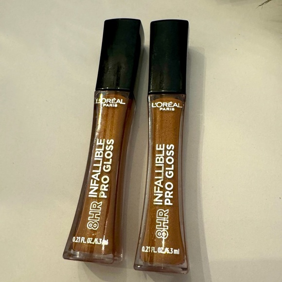 2x L'Oreal Paris Infallible 8HR Pro Lip Gloss  825 dulce de leche- 2 Pack NEW - Picture 1 of 3